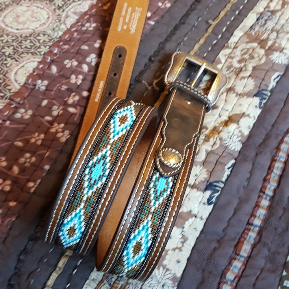 NWT Nacona western beaded leather belt